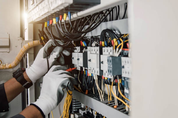 Best Electrical Outlet Repair  in Munising, MI